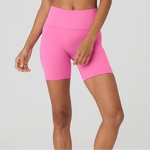 ALO-5" Seamless Ribbed Favorite Short
